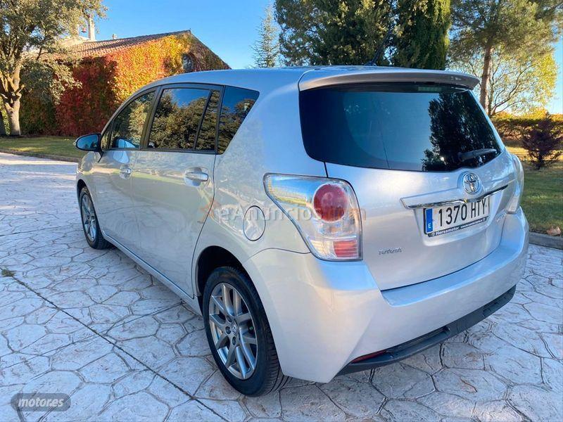 Toyota Verso 120D Advance 7pl. de 2014 con 199.000 Km por 9.999 EUR. en Madrid