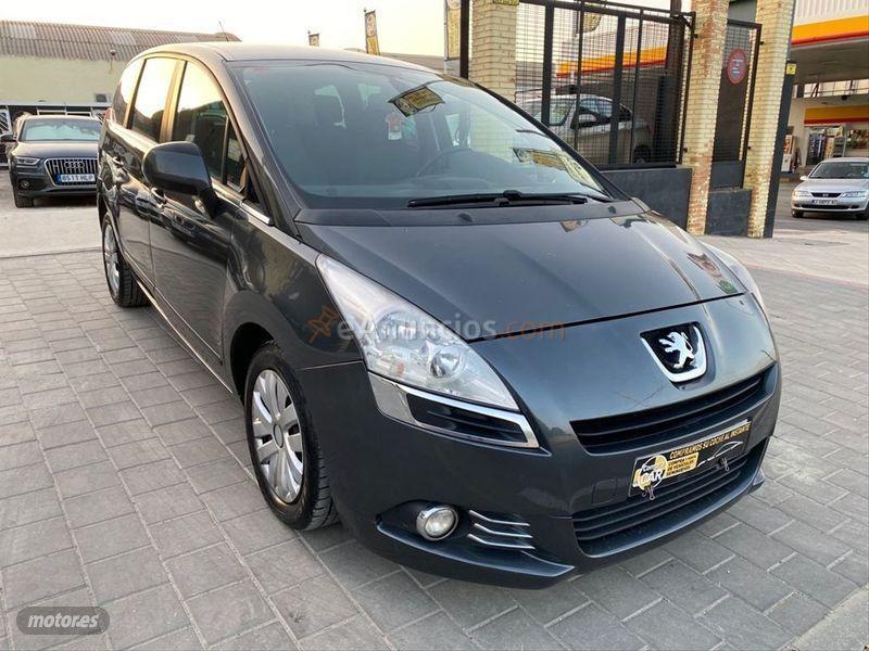 Peugeot 5008 Premium 1.6 HDI 110 FAP de 2010 con 285.000 Km por 3.990 EUR. en Jaen