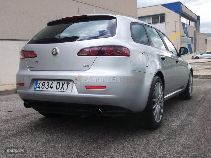 Alfa Romeo 159 2.4 JTD QTronic Selective Sportwagon de 2006 con 310.000 Km por 3.300 EUR. en Navarra