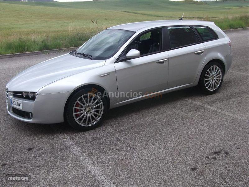 Alfa Romeo 159 2.4 JTD QTronic Selective Sportwagon de 2006 con 310.000 Km por 3.300 EUR. en Navarra
