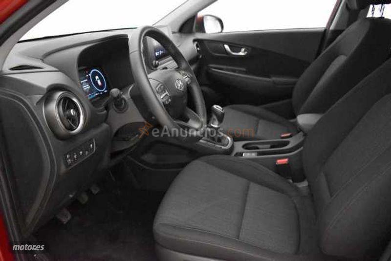 Hyundai Kona 1.0 TGDI 48V Maxx 4X2 de 2021 con 4.732 Km por 19.990 EUR. en Madrid