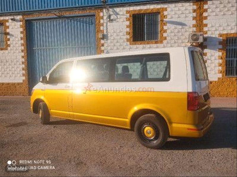 Volkswagen Caravelle Largo 2.0 TDI 114 Trendline Edition BMT de 2017 con 119.852 Km por 22.500 EUR. en Sevilla