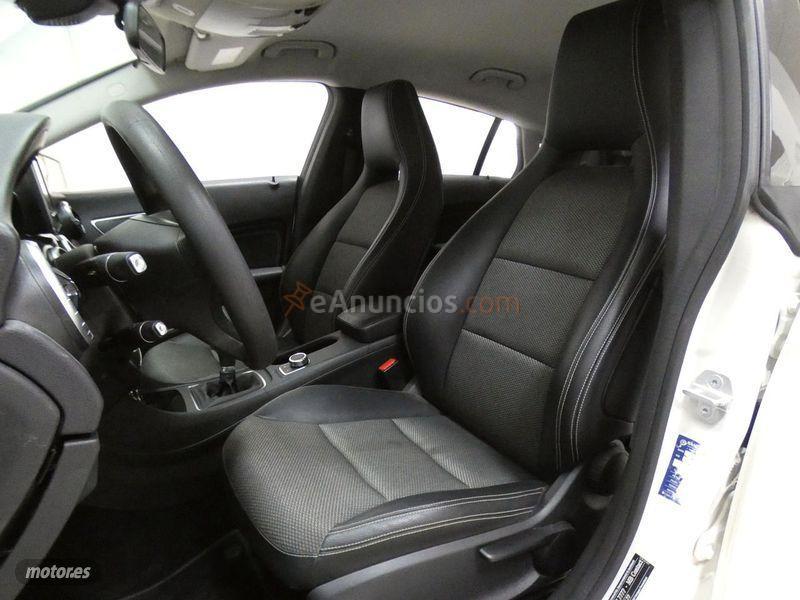 Mercedes Clase CLA CLA 200 d Shooting Brake de 2016 con 104.604 Km por 18.990 EUR. en Alicante
