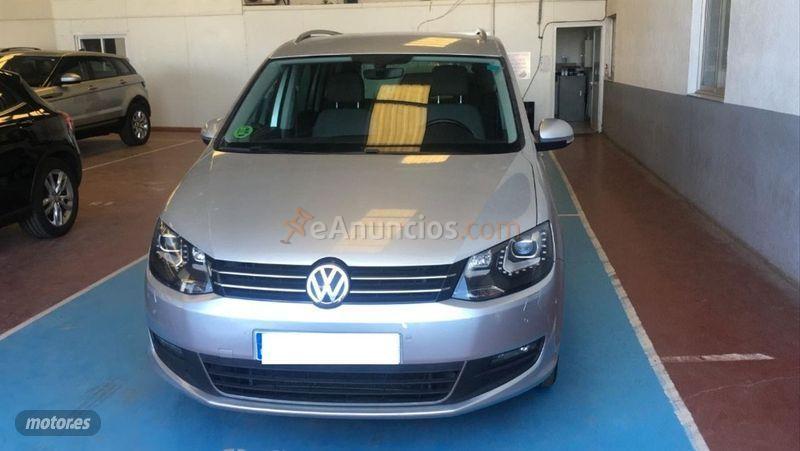 Volkswagen Sharan 2.0 TDI 140cv Travel BlueMotion Tech de 2015 con 260.000 Km por 10.950 EUR. en Madrid