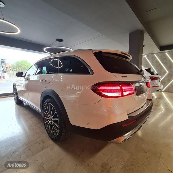 Mercedes Clase E E 220 d 4MATIC AllTerrain Estate de 2019 con 39.900 Km por 54.900 EUR. en Sevilla