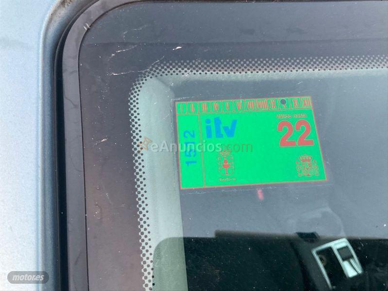 Ford Focus C-Max 2.0 TDCi Ghia de 2004 con 370.000 Km por 2.900 EUR. en La Coruna