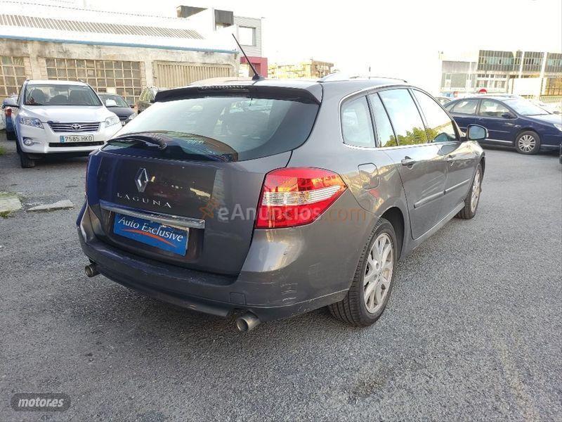 Renault Laguna G.Tour GT 4Control dCi 150cv FAP de 2010 con 277.000 Km por 3.490 EUR. en Vizcaya