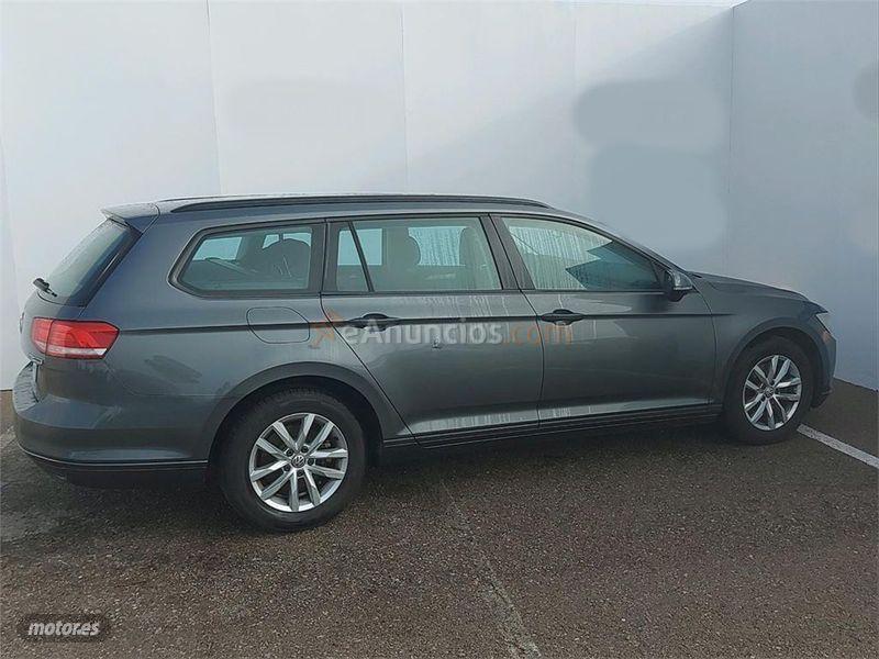 Volkswagen Passat Variant Edition 2.0 TDI 110kW150CV BMT de 2016 con 140.822 Km por 13.900 EUR. en Sevilla