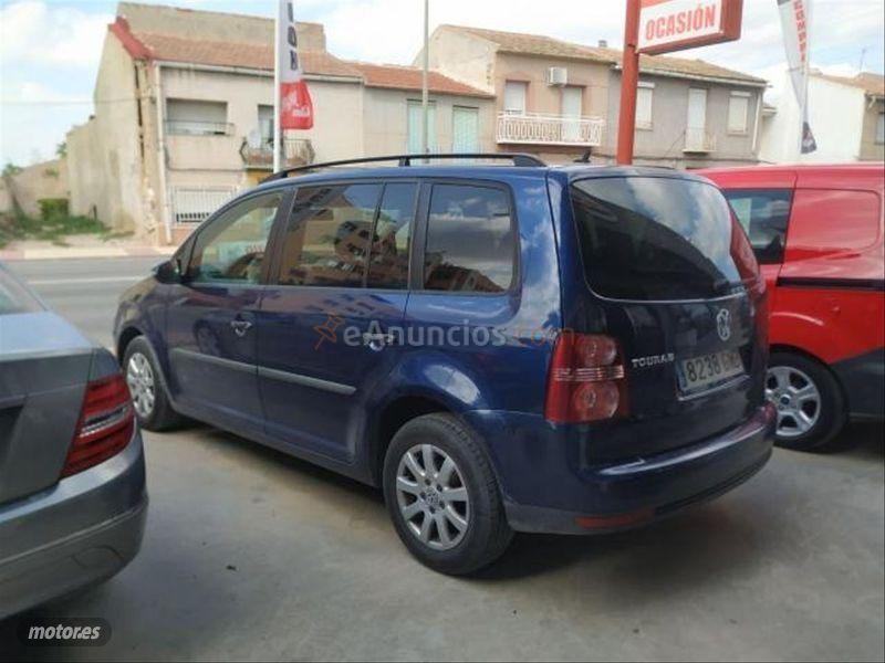 Volkswagen Touran 1.9 TDI 105cv Advance de 2010 con 210.000 Km por 7.500 EUR. en Murcia