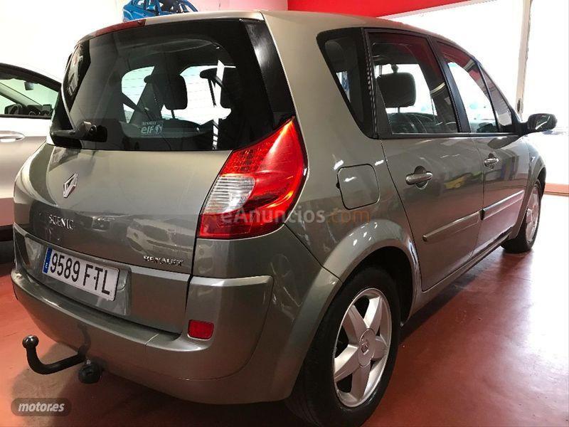 Renault Scenic Dynamique 1.5dCi105 EU4 de 2007 con 207.000 Km por 2.999 EUR. en Granada