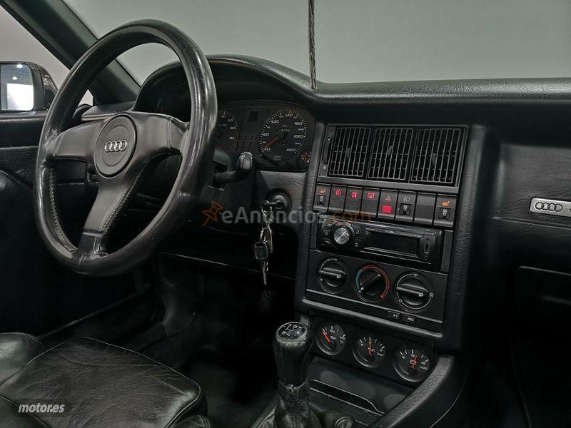 Audi Cabriolet CABRIOLET 2.3 de 1993 con 142.000 Km por 6.990 EUR. en Barcelona