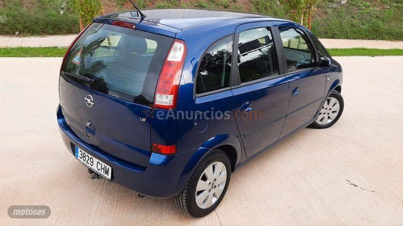 Opel Meriva Essentia 1.6 XE de 2004 con 127.000 Km por 1.999 EUR. en Barcelona