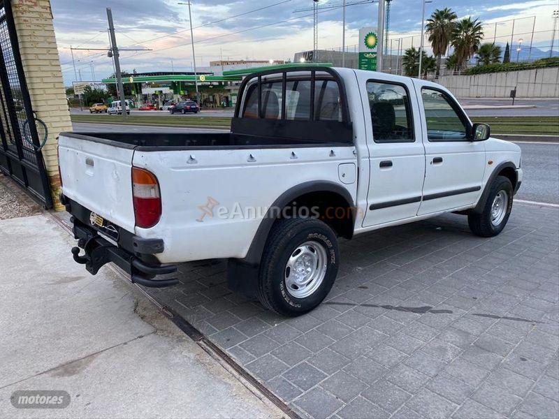 Ford Ranger 2.5 TDi Doble Cabina de 2004 con 254.000 Km por 6.490 EUR. en Jaen