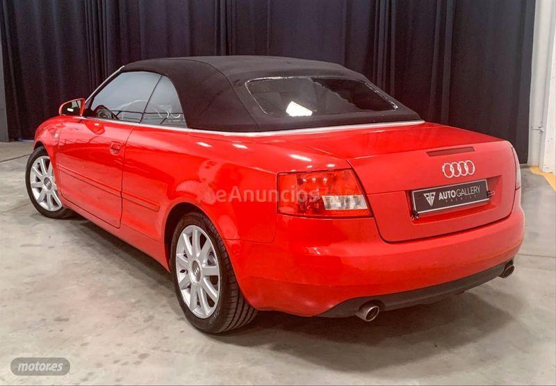Audi A4 1.8T Cabrio de 2005 con 82.500 Km por 13.900 EUR. en Madrid
