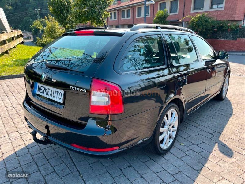 Skoda Octavia Combi 2.0 TDI DPF RS de 2011 con 157.000 Km por 10.500 EUR. en Guipuzcoa