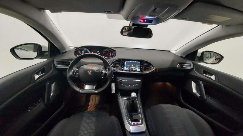 Peugeot 308  5p  1.6 BlueHDi 88KW (120CV) Allure