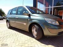 Renault Grand Scenic Dynamique 7 plazas 1.9dCi EU4 de 2007 con 175.000 Km por 2.950 EUR. en Granada
