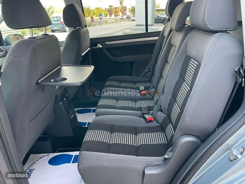 Volkswagen Touran 2.0 TDI 140 Highline de 2008 con 178.000 Km por 8.500 EUR. en Malaga