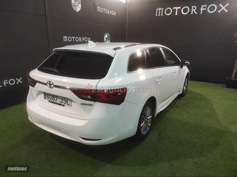 Toyota Avensis 1.6 115D ADVANCE TS de 2016 con 199.000 Km por 9.500 EUR. en Asturias