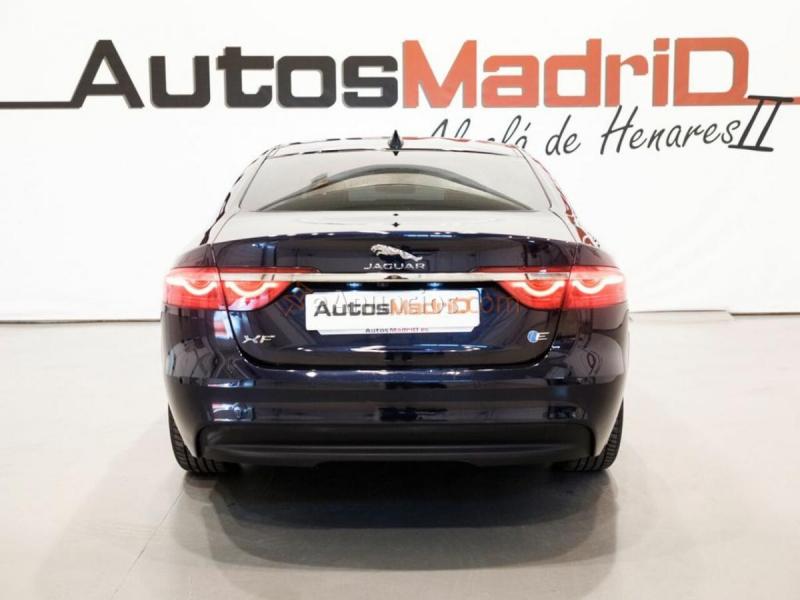 Jaguar XF 2.0D 120kW (163CV) Pure