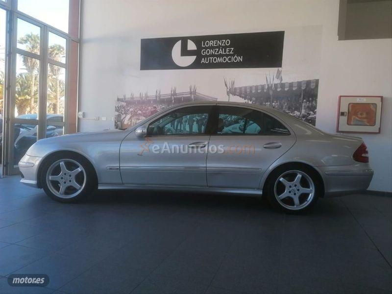 Mercedes Clase E E 270 CDI CLASSIC de 2003 con 303.000 Km por 8.500 EUR. en Las Palmas