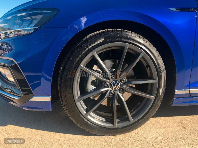 Volkswagen Passat Variant RLine 2.0 TSI 140kW 190CV DSG de 2021 con 5 Km por 41.869 EUR. en Palencia