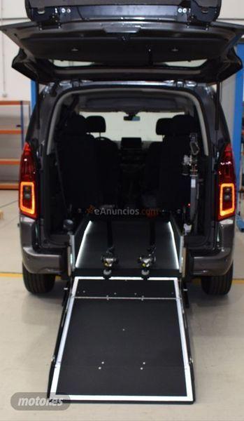 Peugeot Rifter Active Pack Standard BlueHDi 73kW de 2020 con 84 Km por 28.830 EUR. en Barcelona