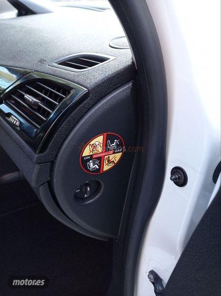 Renault Megane Sport Tourer Emotion 2011 dCi 110 eco2 de 2011 con 149.533 Km por 7.900 EUR. en La Rioja