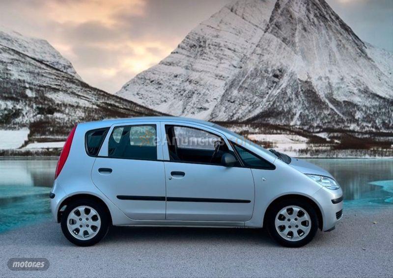 Mitsubishi Colt 1.3 16v Invite de 2005 con 119.000 Km por 3.990 EUR. en Alicante