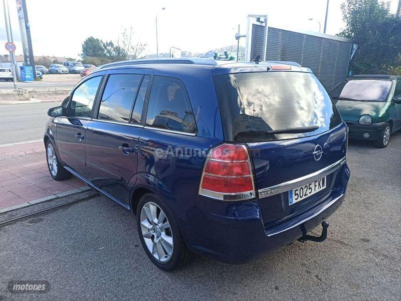 Opel Zafira Cosmo 1.9 CDTi 8v 120 CV de 2007 con 217.978 Km por 3.290 EUR. en Madrid