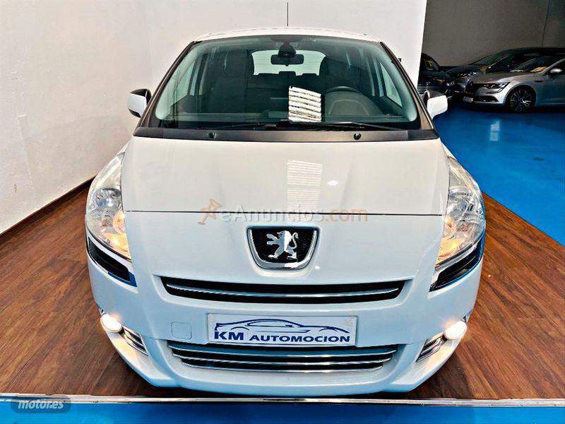 Peugeot 5008 Active 2.0 HDI 150 FAP de 2013 con 195.000 Km por 7.999 EUR. en Madrid