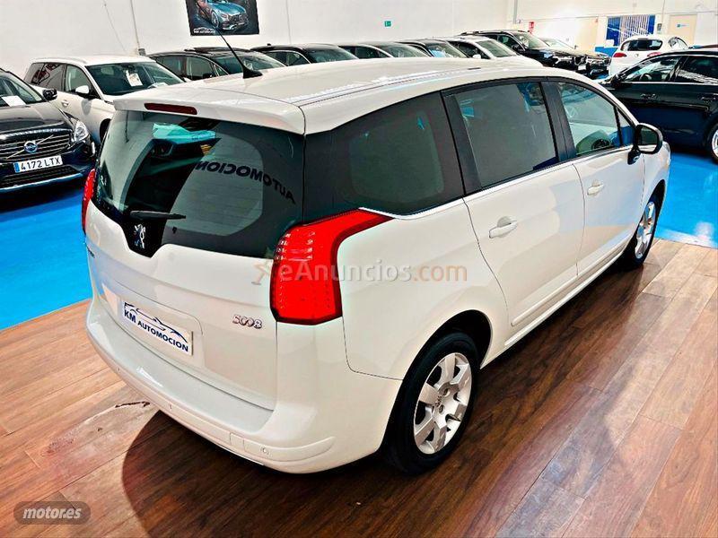 Peugeot 5008 Active 2.0 HDI 150 FAP de 2013 con 195.000 Km por 7.999 EUR. en Madrid