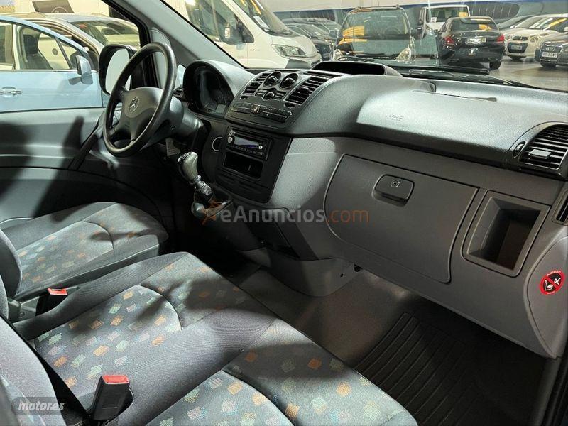 Mercedes Viano 2.2 CDI Ambiente Larga de 2006 con 35.000 Km por 18.000 EUR. en Valencia