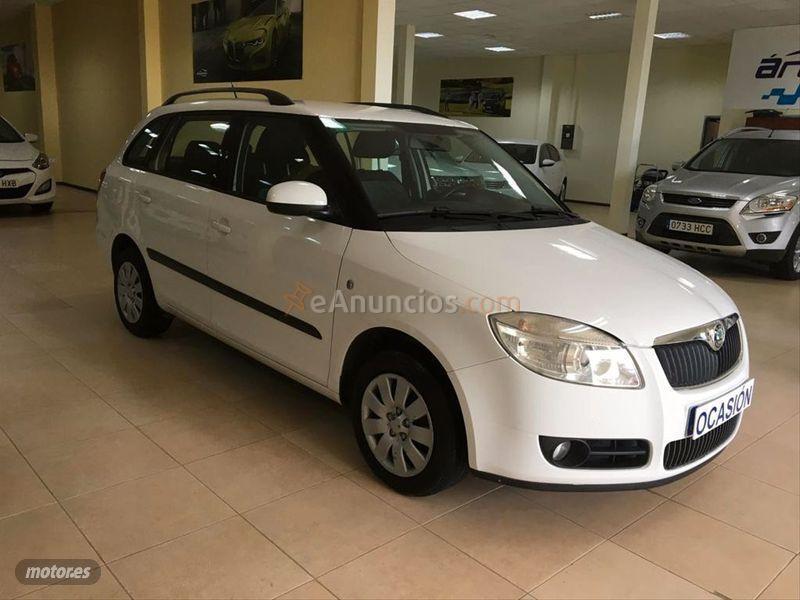 Skoda Fabia Combi 1.4 TDi 80cv Young de 2009 con 206.000 Km por 3.900 EUR. en Cordoba