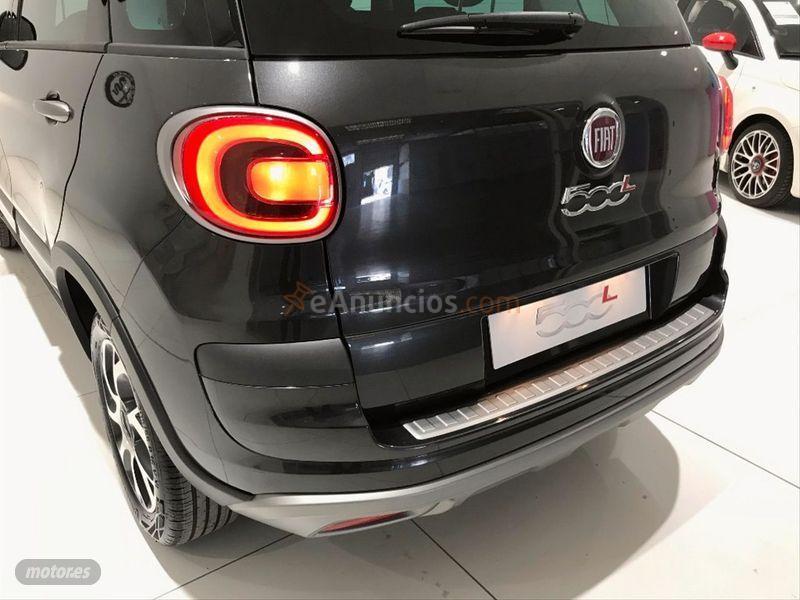 Fiat 500L Connect 1.4 16v 70 kW 95 CV SS de 2021 con 1 Km por 18.500 EUR. en Salamanca