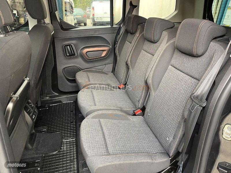 Peugeot Rifter GT Standard BlueHDi 96kW de 2021 con 13.000 Km por 27.500 EUR. en La Coruna