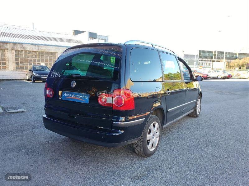 Volkswagen Sharan 2.0TDi Comfortline de 2006 con 210.000 Km por 5.990 EUR. en Vizcaya