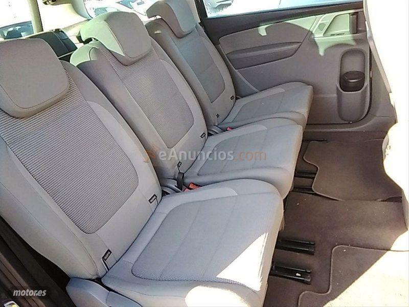 Volkswagen Sharan Advance 2.0 TDI 150CV BMT de 2016 con 159.000 Km por 18.900 EUR. en Sevilla