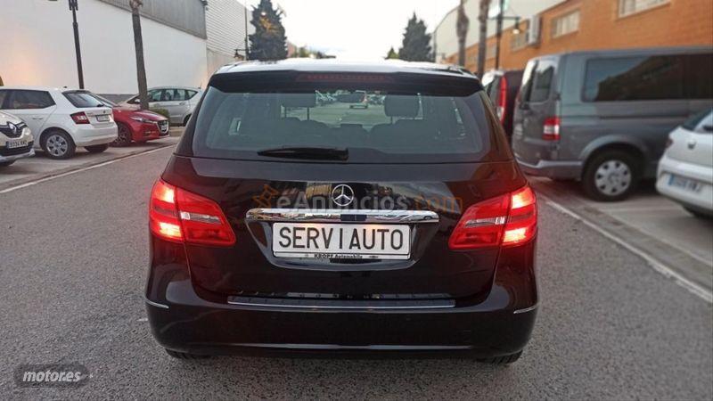 Mercedes Clase B B 180 Sport de 2014 con 27.000 Km por 15.800 EUR. en Malaga