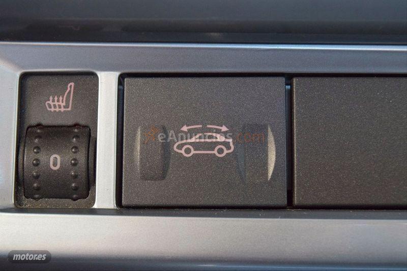 Ford Focus 1.6 CC Trend de 2007 con 148.100 Km por 5.900 EUR. en Madrid