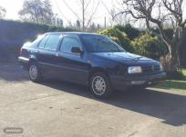 Volkswagen Vento 1.9 de 1995 con 145 Km por 1.000 EUR. en A Coruna