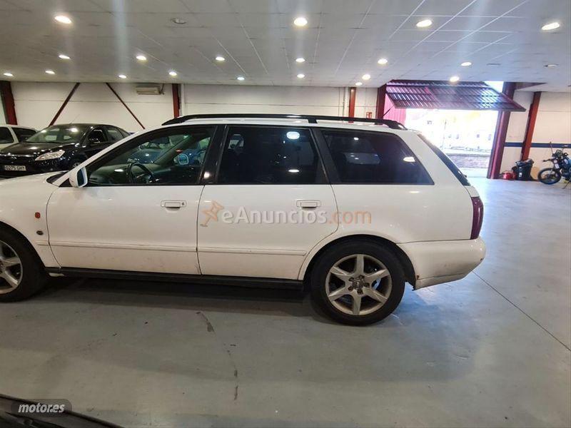Audi A4 1.8 T AVANT QUATTRO de 1998 con 350.000 Km por 1.200 EUR. en Asturias