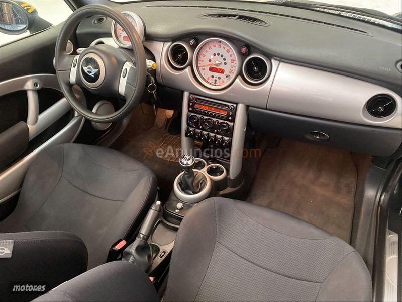 Mini Cooper One Cabrio de 2006 con 118.000 Km por 8.500 EUR. en Madrid