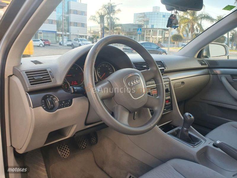 Audi A4 2.0 TDI Avant de 2005 con 270.000 Km por 3.890 EUR. en Murcia