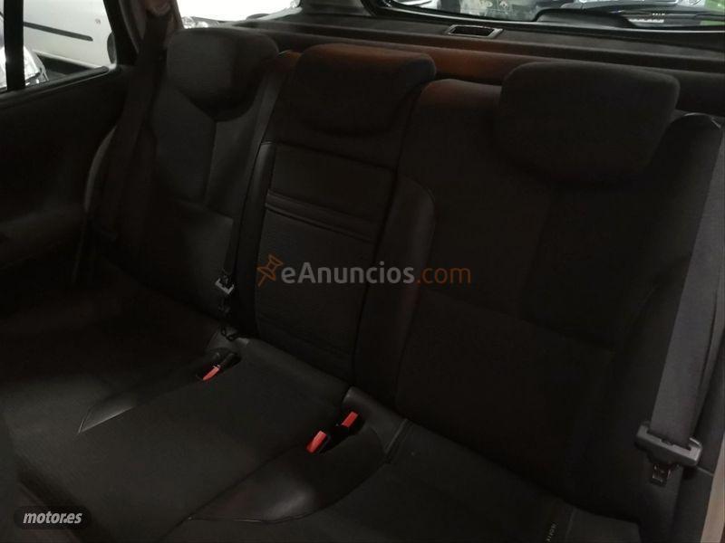 Renault Laguna GRAND TOUR PRIVILEGE 1.9DCI 120CV de 2005 con 212.000 Km por 2.890 EUR. en Madrid