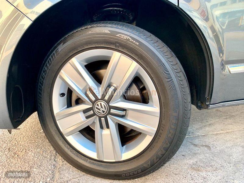 Volkswagen Multivan Outdoor Corto 2.0 TDI 110kW BMT DSG de 2018 con 72.000 Km por 41.990 EUR. en Malaga