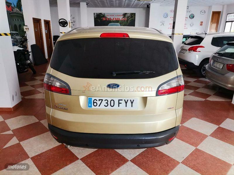 Ford S-Max 2.0 TDCi Trend de 2008 con 150.000 Km por 7.200 EUR. en Sevilla