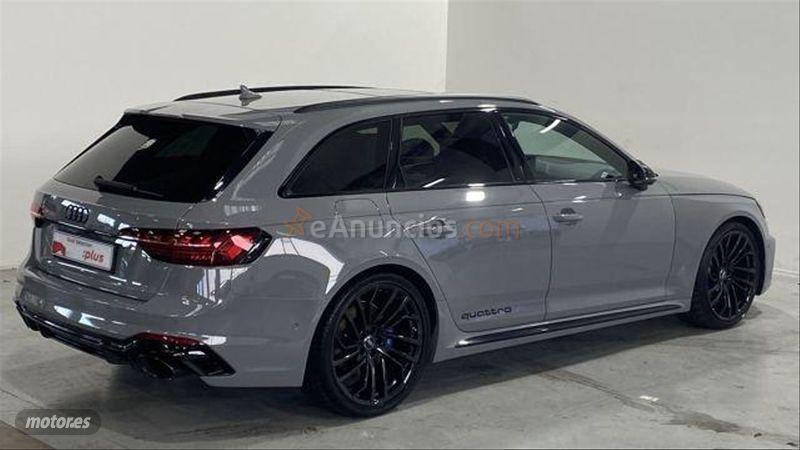 Audi A4 RS4 Avant TFSI 331kW quattro tiptronic de 2020 con 36.916 Km por 98.300 EUR. en Barcelona
