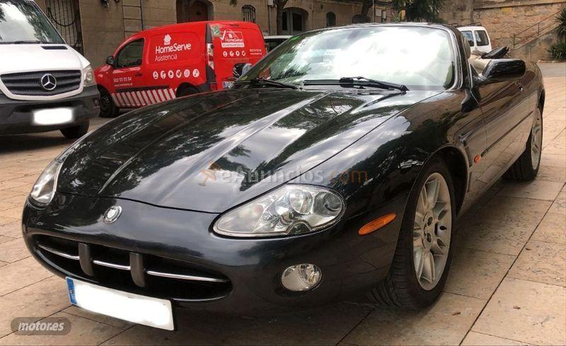 Jaguar XK XK8 CONVERTIBLE de 2001 con 124.000 Km por 14.500 EUR. en Madrid