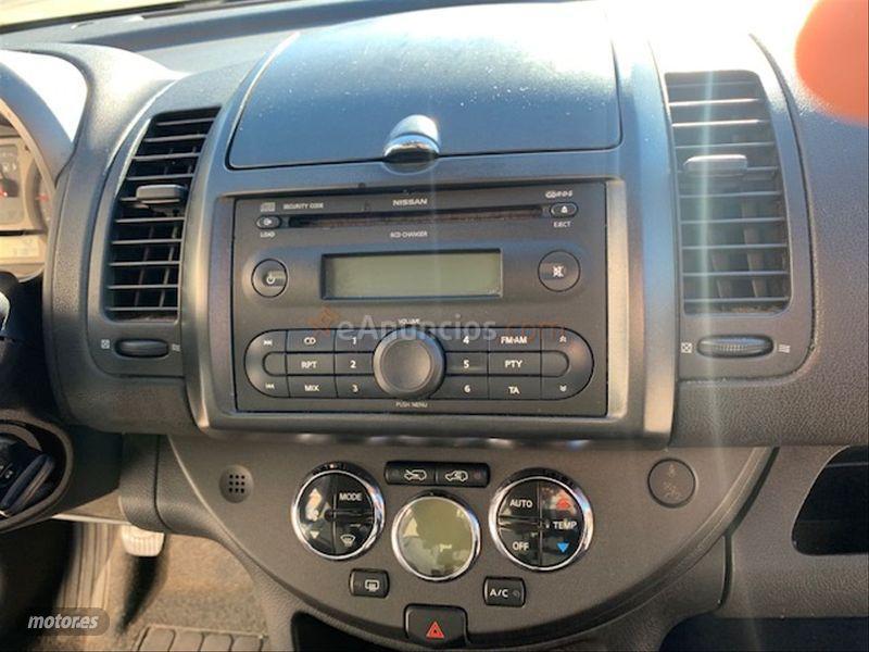 Nissan Note 5p. 1.5dCi70 VISIA AA Airbags lat. de 2006 con 248.000 Km por 3.500 EUR. en Vizcaya